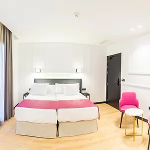 فندق Boutique Puerta De Granadas, غرناطة